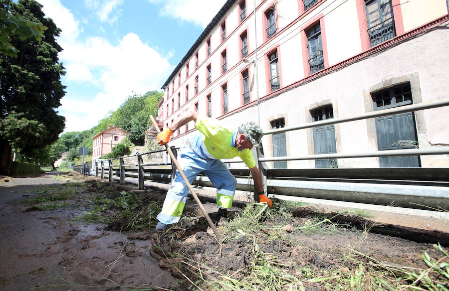 Fotos: Trubia hace balance de daños tras el argayo