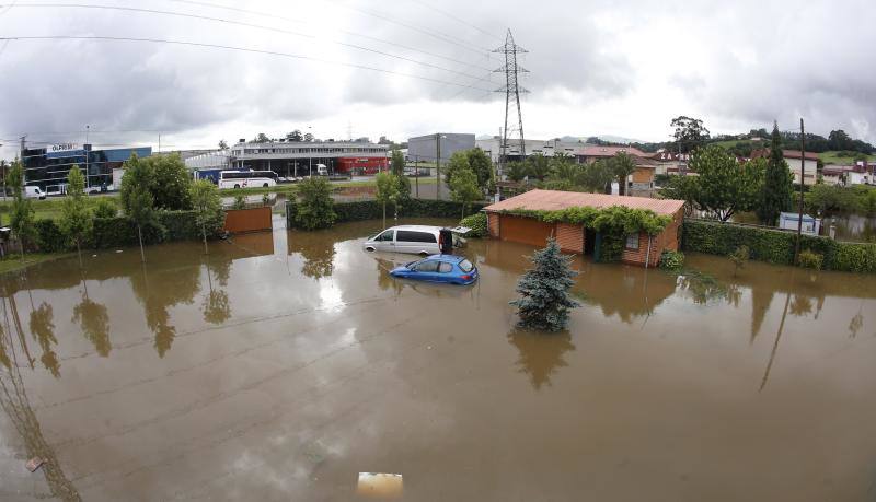 Fotos: Porceyo, afectada por la tromba de agua