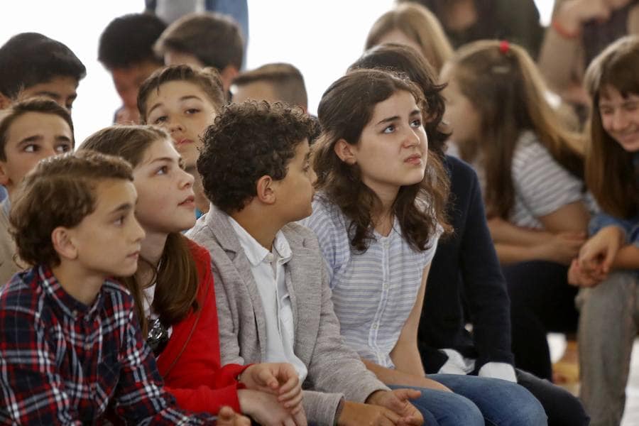 Fotos: Despedida de los alumnos de sexto de Primaria del Colegio Jovellanos de Gijón