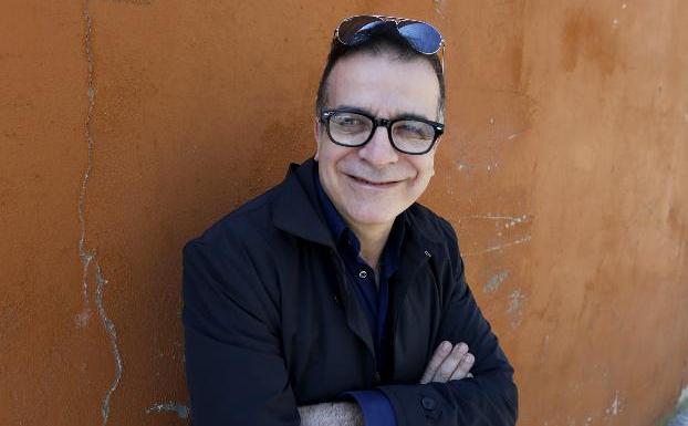 Marcello Fois se encuentra en Asturias para presentar su trilogía. 
