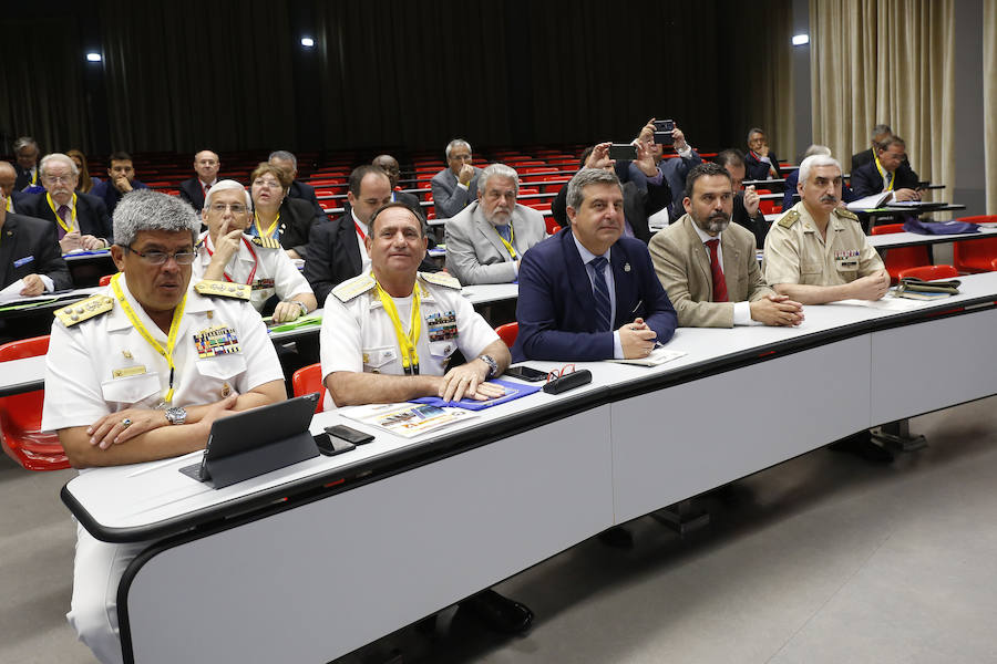 El Foro, celebrado tradicionalmente en distintos países de América Latina, se traslada por primera vez a Europa. La sede del encuentro es el Centro de Seguridad Marítima Integral Jovellanos de Gijón 