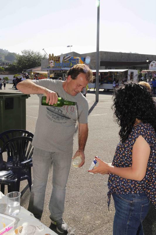 La merienda campestre comenzó pasadas las cinco de la tarde