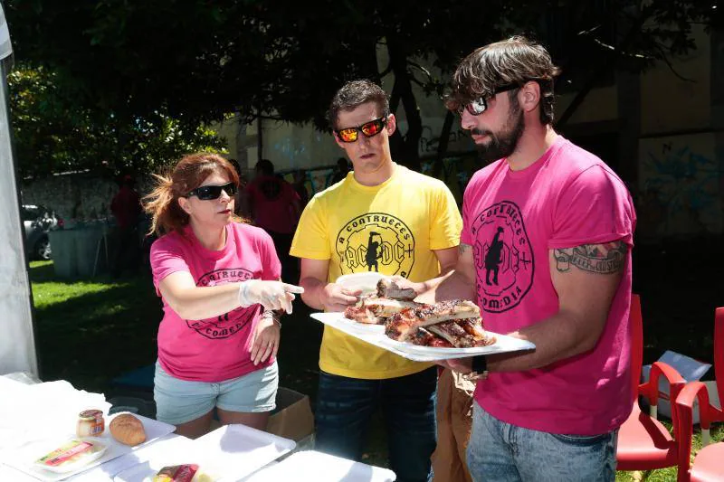 Fotos: Contrueces celebra con cordero la fiesta de San Juan