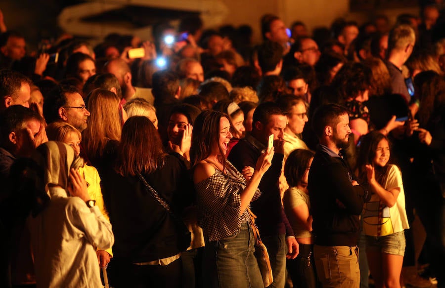 Fotos: Oviedo se enciende con la noche de San Juan