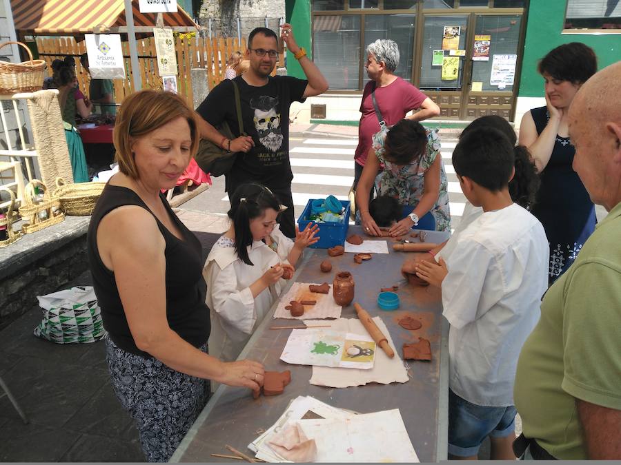 Fotos: XIII Domingo de Mercado en Boal