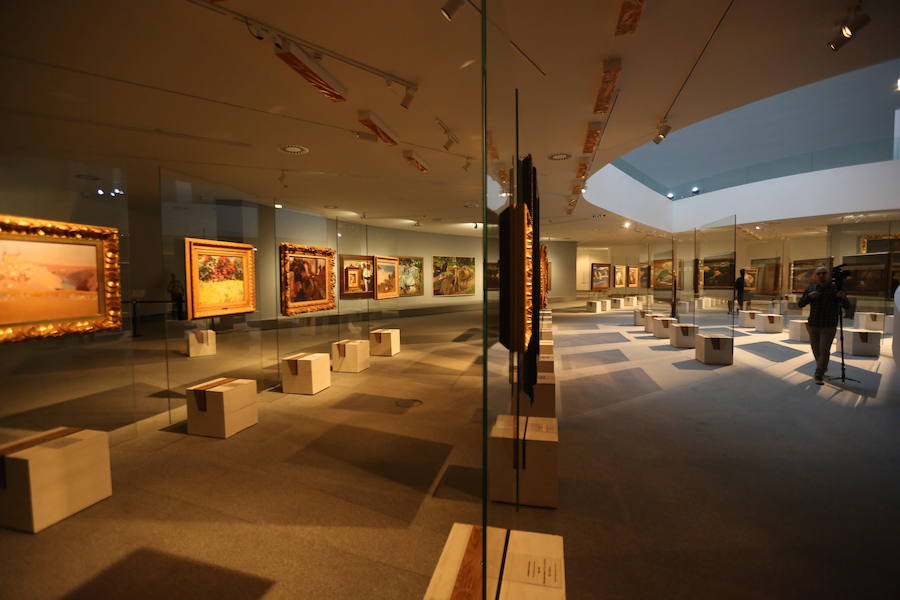 58 cuadros del artista valenciano reunidos en colección por Pedro Masaveu se exponen en Avilés con una puesta en escena que busca darle todo el protagonismo a la obra del artista