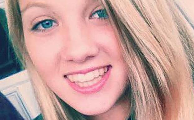 Descubren un año después del suceso que una adolescente falleció intoxicada por un tampón