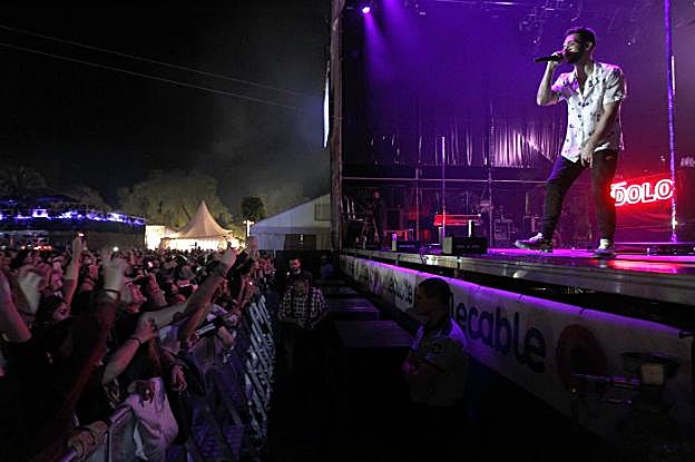 El rapero C. Tangana fue la gran estrella de la noche metropolitana. 