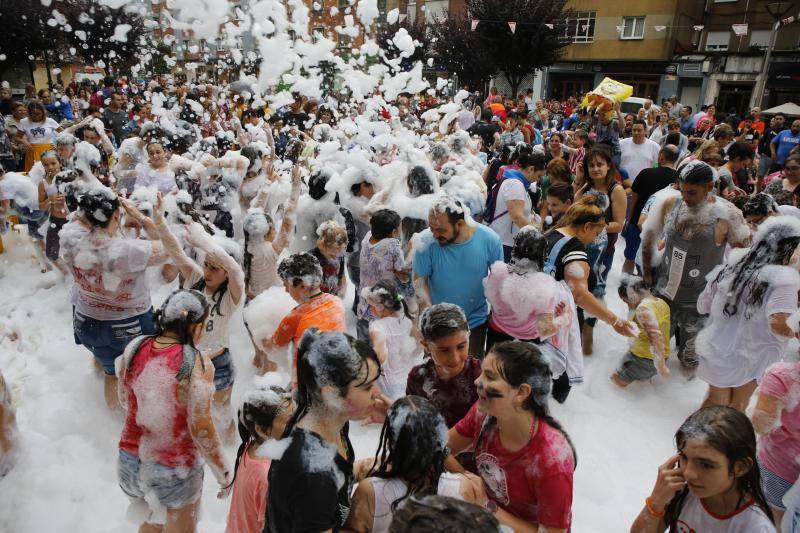 Cientos de romeros cumplieron con la tradición anual y disfrutaron de una intensa jornada festiva en Castandiello