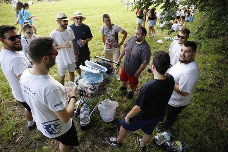 Cientos de romeros cumplieron con la tradición anual y disfrutaron de una intensa jornada festiva en Castandiello