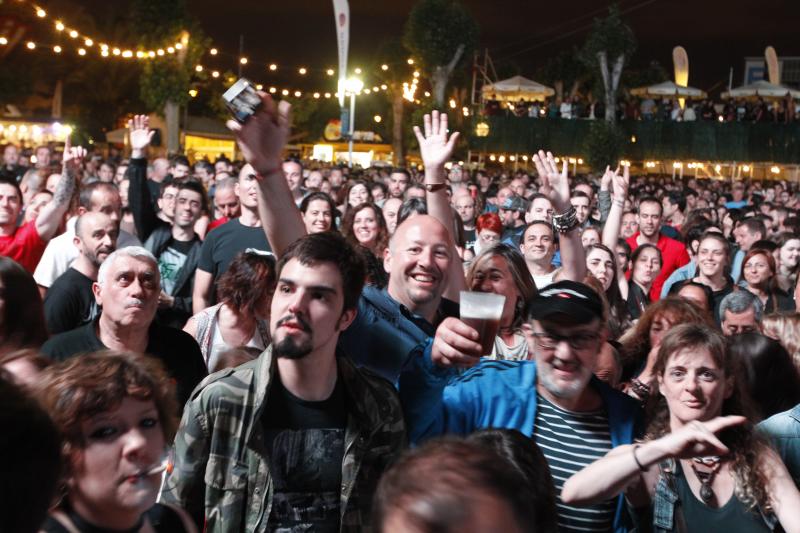 El legendario rockero de Carabanchel ofreció en la ciudad el único concierto asturiano de su gira de despedida, 'Mi tiempo, señorías'