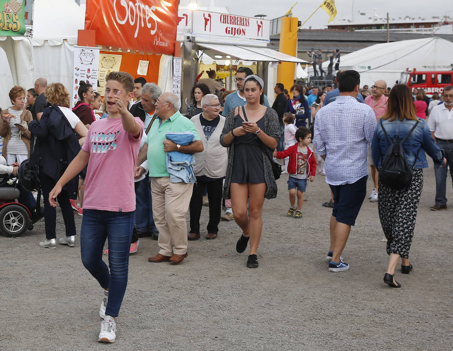 El gran festival cultural del verano echa a andar con gran éxito de público.