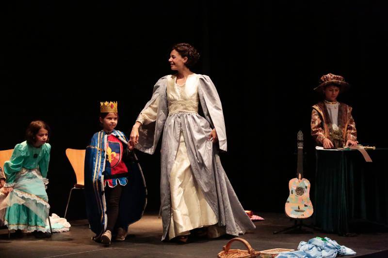 El Antiguo Instituto de Gijón acoge un concierto de cuatro artistas destinado a personas con capacidades diversas.