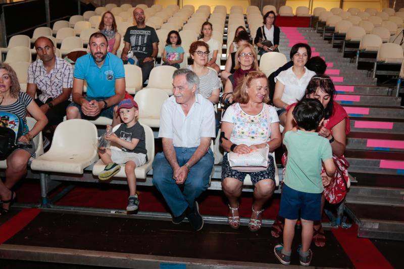 El Antiguo Instituto de Gijón acoge un concierto de cuatro artistas destinado a personas con capacidades diversas.