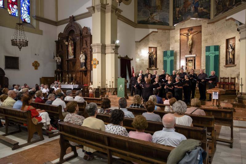 La Coral piloñesa celebra su festival nacional con la idea de recuperar «en un futuro» la competición.