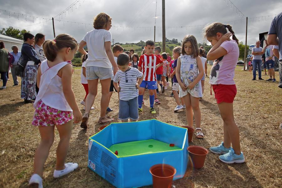 Fotos: Juegos infantiles para despedir las fiestas de Caldones