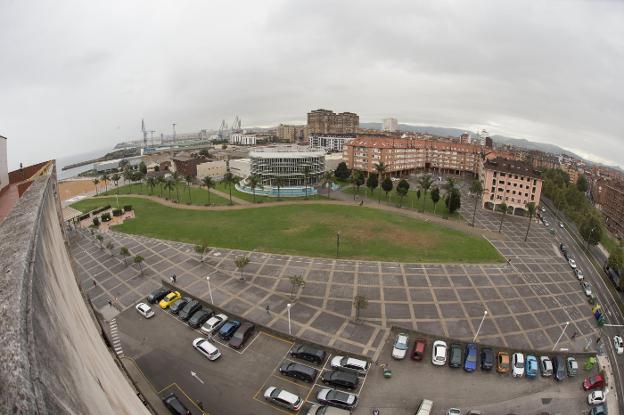 Parcela anexa a la sede de la EMA donde se hará el depósito. 