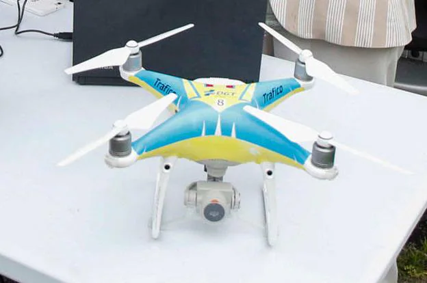 Uno de los drones que sobrevolará la región. 