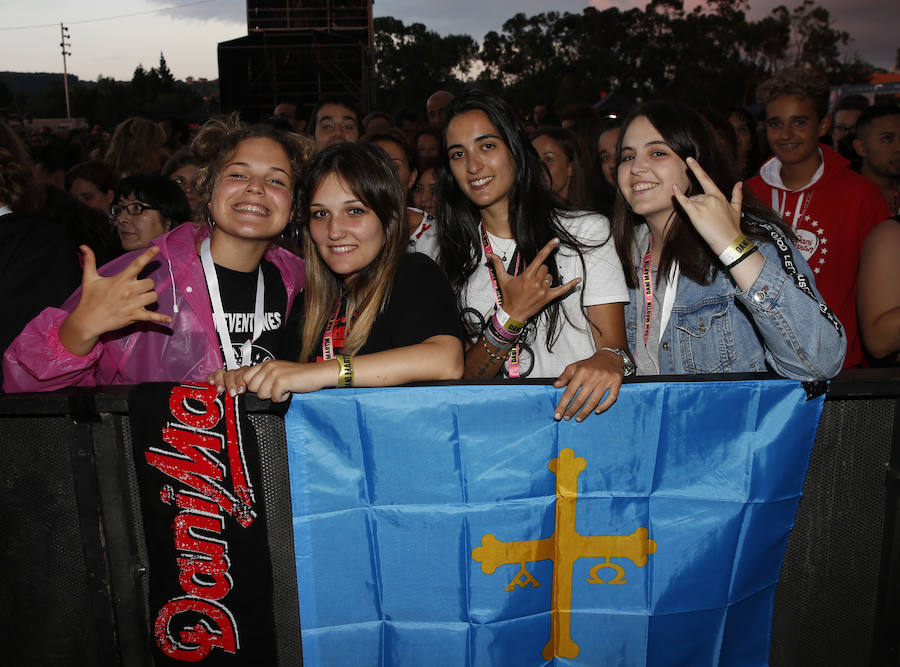 El exlíder de El Canto del Loco recala en el Gijón Life con su gira 'Grandes éxitos y pequeños desastres'