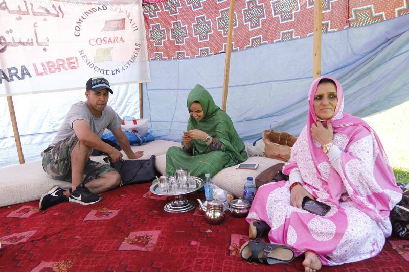 Hubo talleres para los más pequeños como la actuación de los Payasos del Hospital, o un pintacaras, además de música en directo