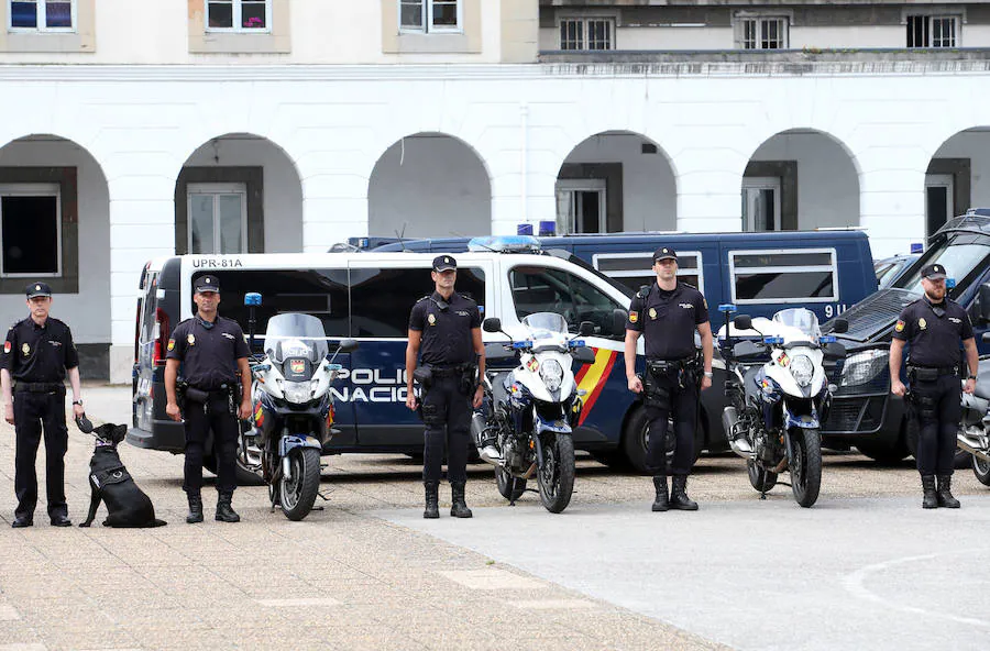 Un total de 67 policías nacionales en prácticas (siete Inspectores y sesenta policías) reforzarán este verano al Cuerpo en Asturias. Irán destinados a Oviedo, Gijón, Avilés y Langreo.