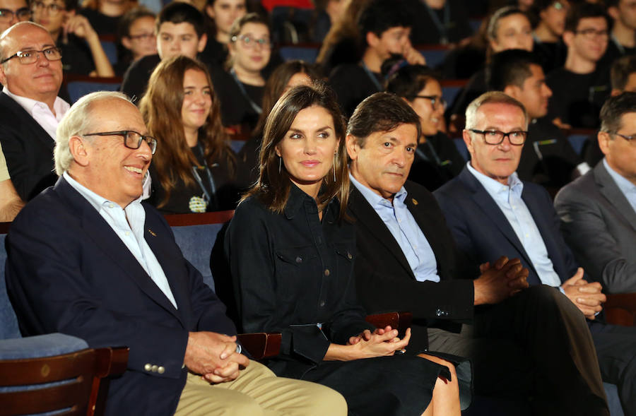 Fotos: Doña Letizia preside la apertura de los cursos de música de la Fundación Princesa