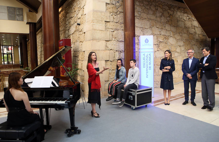 Fotos: Doña Letizia preside la apertura de los cursos de música de la Fundación Princesa