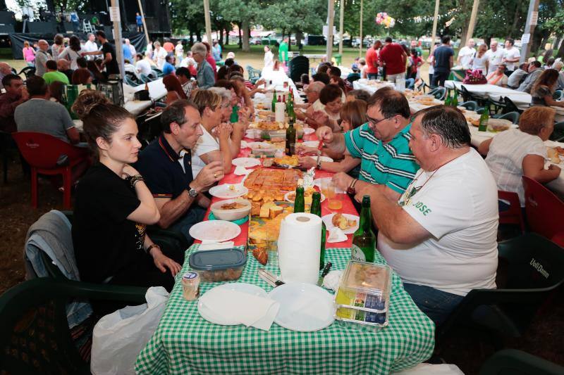 La parroquia pone el punto y seguido a una larga semana de festejos.