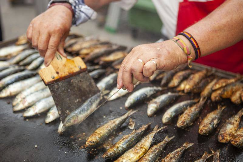 El Ayuntamiento propondrá la candidatura del evento a Fiesta de Interés Turístico Nacional. En esta edición se pusieron a la venta más de dos mil kilos de sardinas