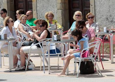 Imagen secundaria 1 - OLA DE CALOR | Asturias rozará mañana los 40 grados