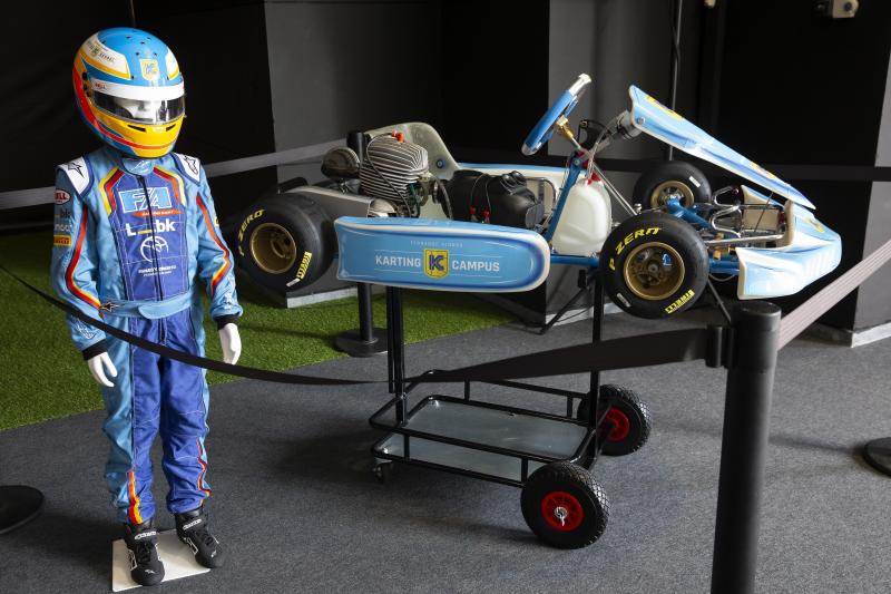 Presentación de expositores y últimos retoques. La jornada previa a la inauguración de la 62 Feria Internacional de Muestras de Gijón es frenética en el recinto ferial Luis Adaro. No obstante, varias entidades han hecho un alto para presentar sus expositores. Es el caso de los ayuntamientos de Gijón y Oviedo, Liberbank o EdP. 