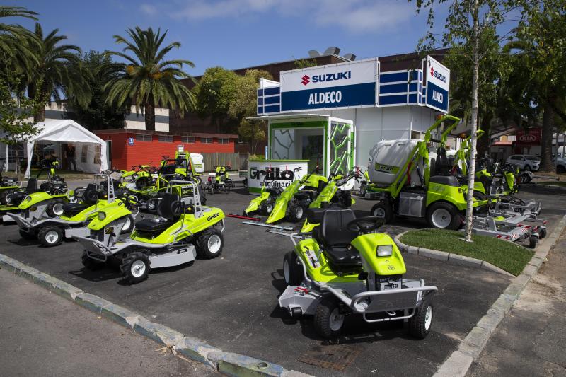 Presentación de expositores y últimos retoques. La jornada previa a la inauguración de la 62 Feria Internacional de Muestras de Gijón es frenética en el recinto ferial Luis Adaro. No obstante, varias entidades han hecho un alto para presentar sus expositores. Es el caso de los ayuntamientos de Gijón y Oviedo, Liberbank o EdP. 
