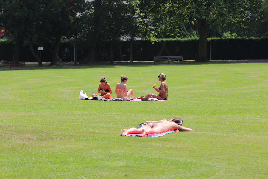 Este viernes las temperaturas subirán aún más por lo que muchas localidades superarán fácilmente los 30 ºC