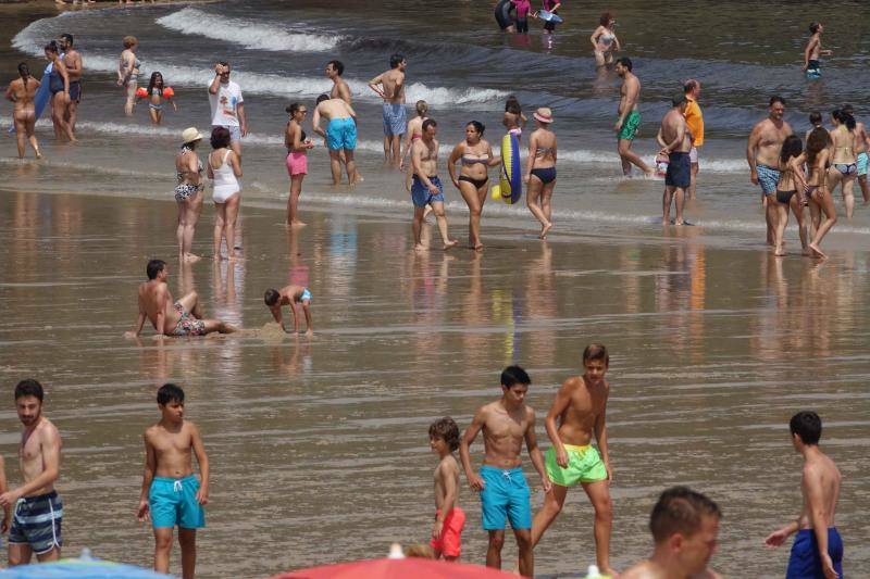 Este viernes las temperaturas subirán aún más por lo que muchas localidades superarán fácilmente los 30 ºC