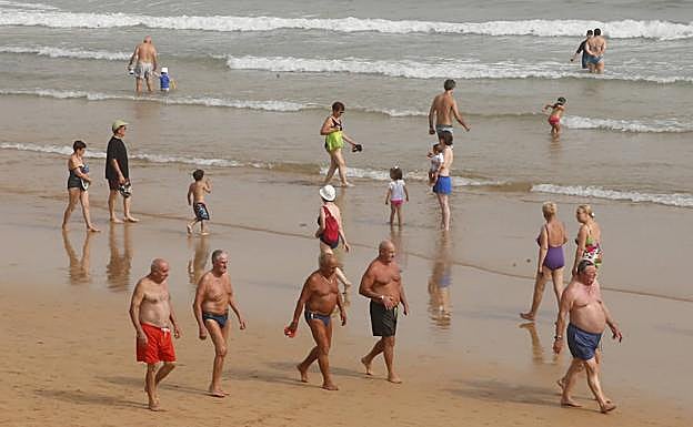 Ola de calor en Asturias | Las nubes dan una tregua, pero el riesgo de incendios se dispara