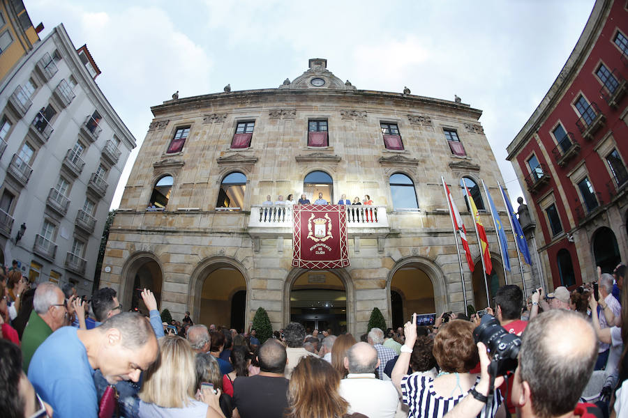 El piragüista olímpico se agarró al micrófono con un inmenso agradecimiento en la garganta y una expresiva y expresa invitación a la fiesta