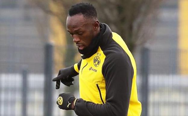 Usain Bolt, durante un entrenamiento con el Borussia Dortmund. 