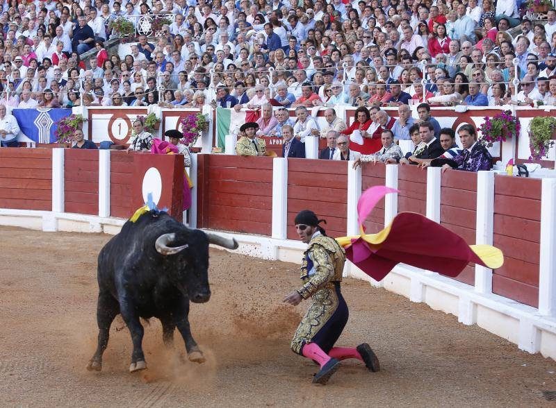 Juan José Padilla, Morante de la Puebla y Roca Rey torean en el Bibio.