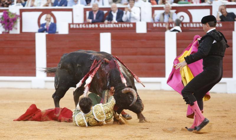 Juan José Padilla, Morante de la Puebla y Roca Rey torean en el Bibio.
