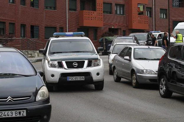 Despliegue policial y sanitario en Coto Carcedo el 28 de julio. 