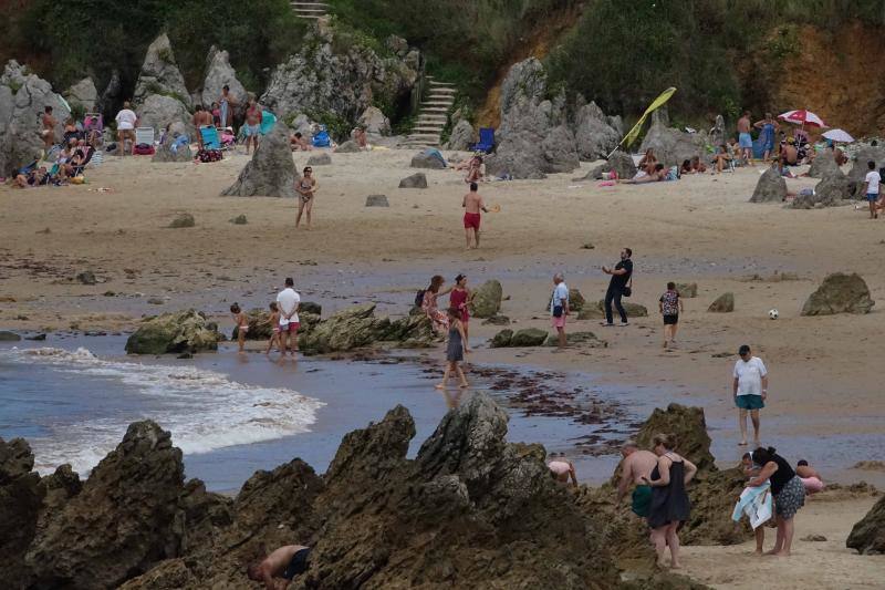 Tras una soleada jornada festiva que disfrutamos este miércoles en Asturias, el jueves esperamos un aumento de la nubosidad y también de la probabilidad de precipitaciones