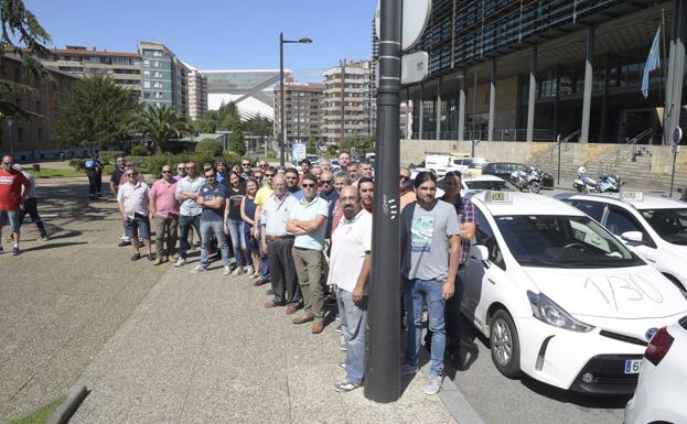 «La fusión tecnológica busca atraer a los taxistas más reticentes»