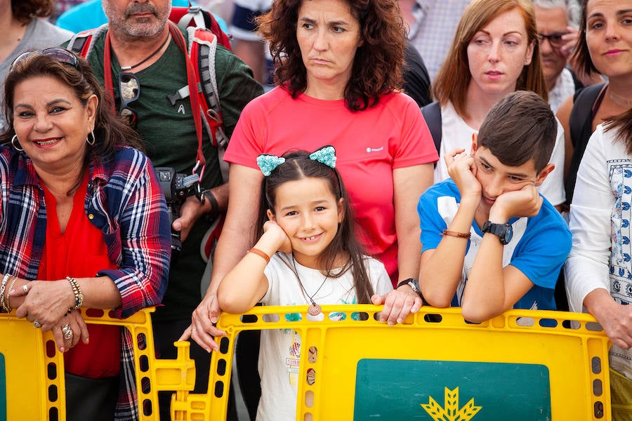 La pieza de la quesería Valfriu de Tielve se alzó como campeona del certamen, que alcanzó el precio más alto de todas sus ediciones. La cita congregó a numerosas personas