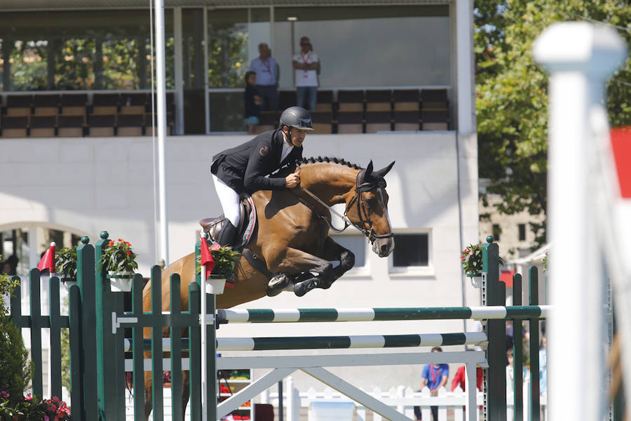 Fotos: Las imágenes de la jornada en el CSIO Gijón 2018