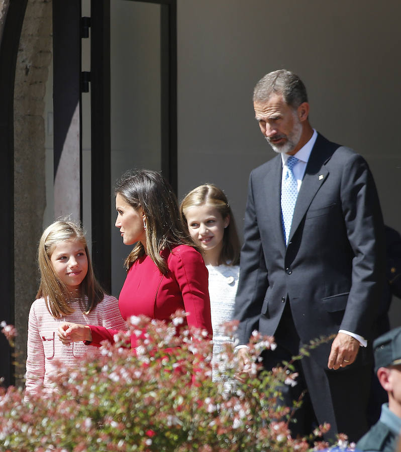 Este Día de Asturias, la princesa Leonor, heredera de la Corona, ha realizado su primera visita a Covadonga. Ha estado acompañada por sus padres, don Felipe y doña Letizia, y su hermana, la infanta Sofía.