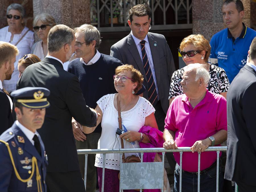 Centenares de personas se han desplazado a Covadonga para ser testigos de un día histórico: la primera visita de la Princesa de Asturias al Real Sitio. 