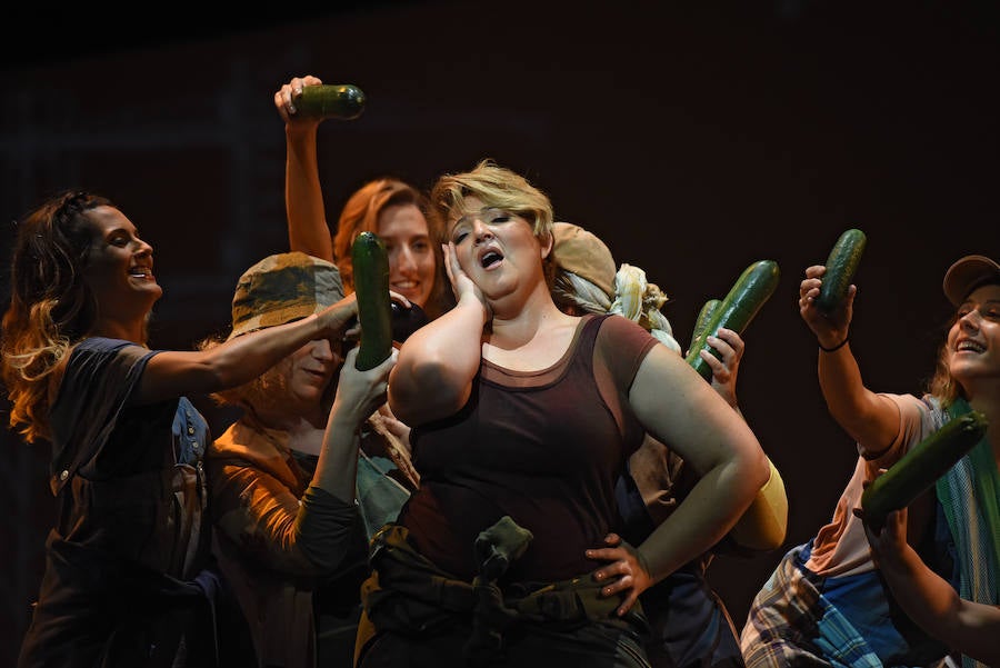 El público del Campoamor recibió con expectación y aplausos la obra de Jorge Muñiz con libreto de Javier Almuzara basada en el drama de Lope de Vega.