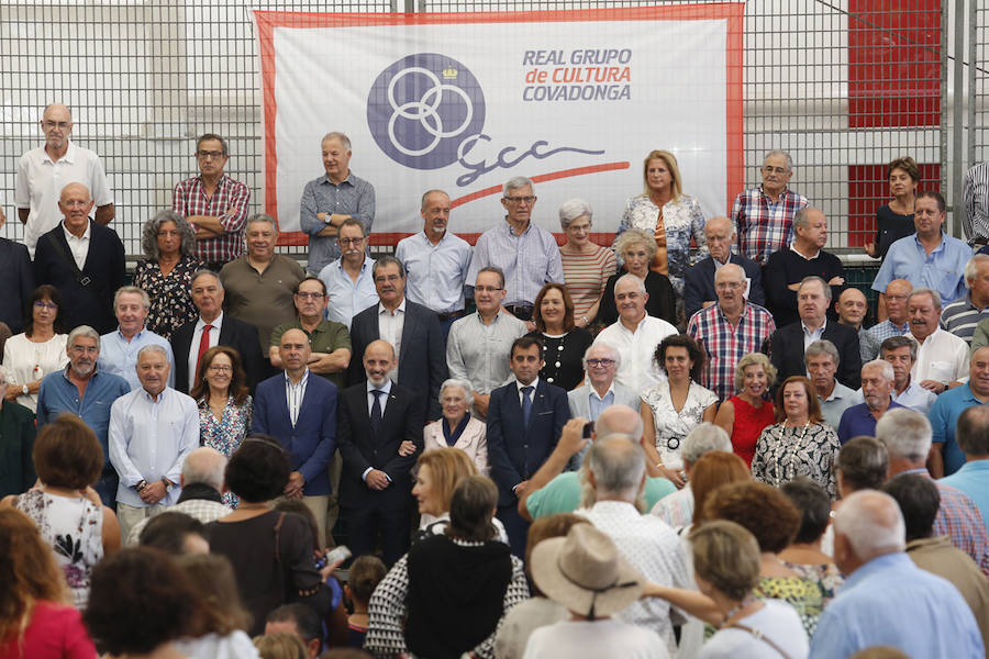 Los premiados pusieron el acento en el «ambiente alegre y familiar que caracterizaba a la entidad durante los primeros años.