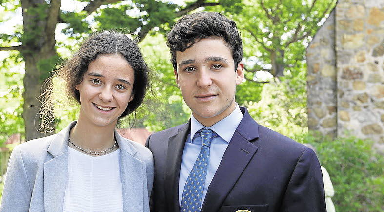 La hija de la infanta Elena y Jaime de Marichalar. Estas son las imágenes que repasan estos dieciocho años de su vida.