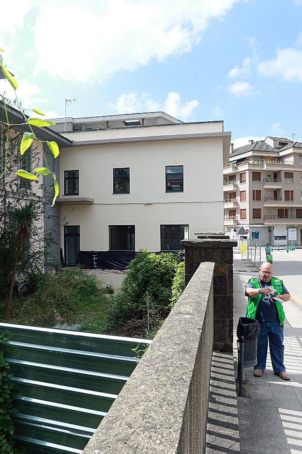 Colegio de La Salle, que se está remodelando parcialmente. 
